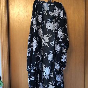 Floral kimono